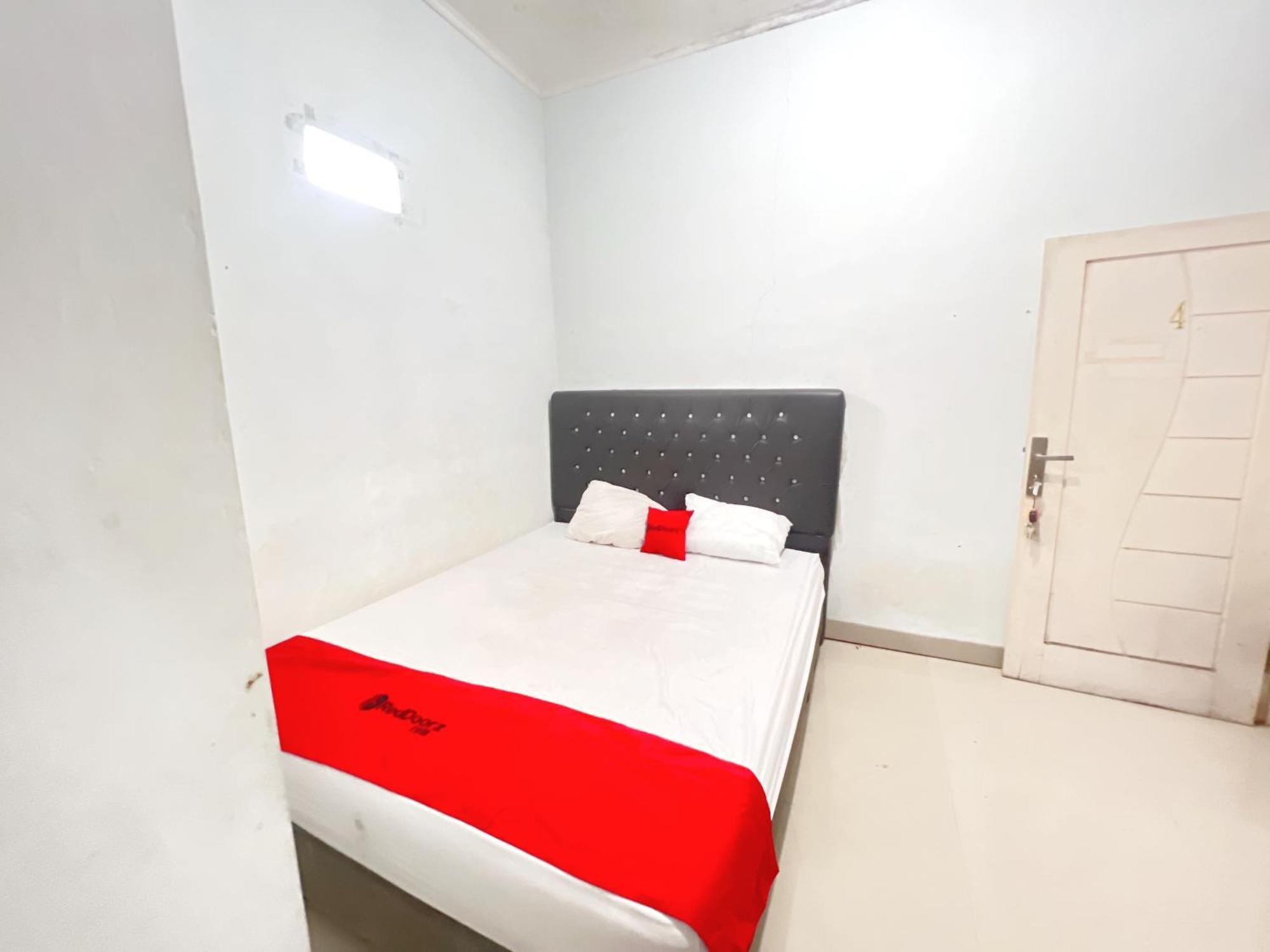 Reddoorz At Kay Residence Waydadi Lampung Bandar Lampung Exterior foto